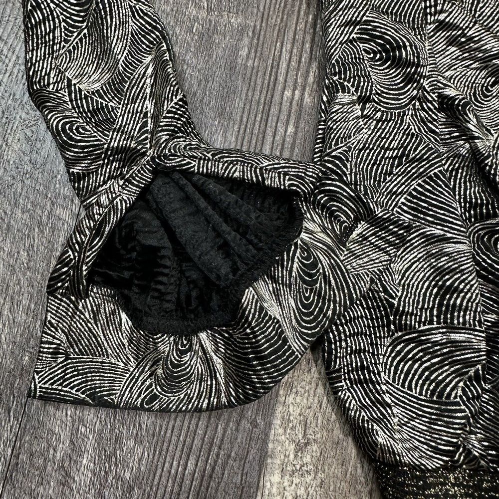 VTG Judy Bond Petites‎ Blouse Womens 6 Long Sleeve Metallic Abstract Swirl USA - Picture 9 of 16
